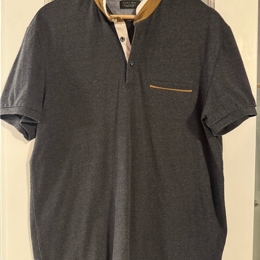 Zara Gray Polo Shirt with Tan Collar and Short Sleeves